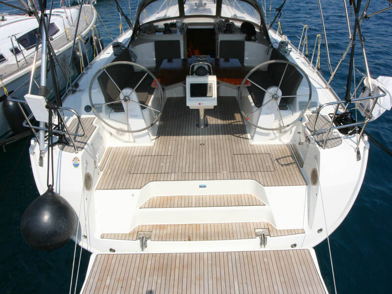 Bavaria Cruiser 46 Beef