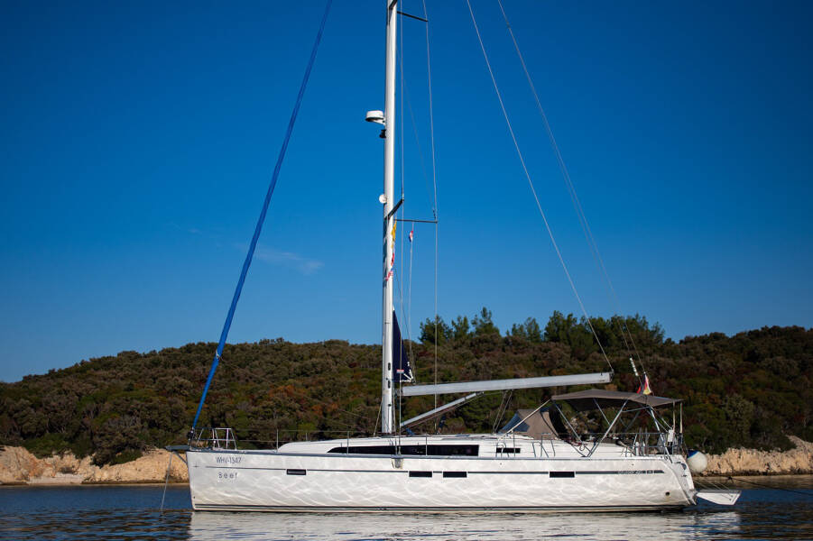 Bavaria Cruiser 46 Beef