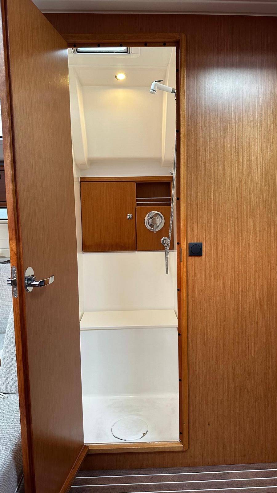 Bavaria Cruiser 51 Mango