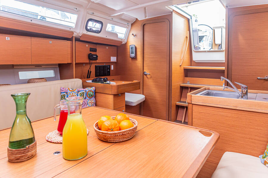 Dufour 360 GL Smile Planet