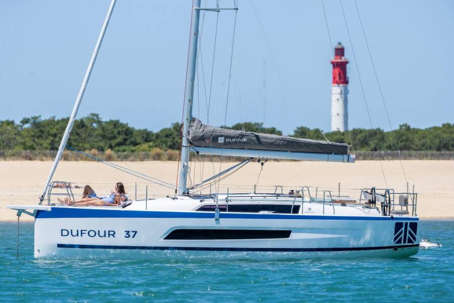 Dufour 37 Skiona