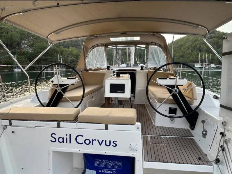 Dufour 390 GL Sail Corvus