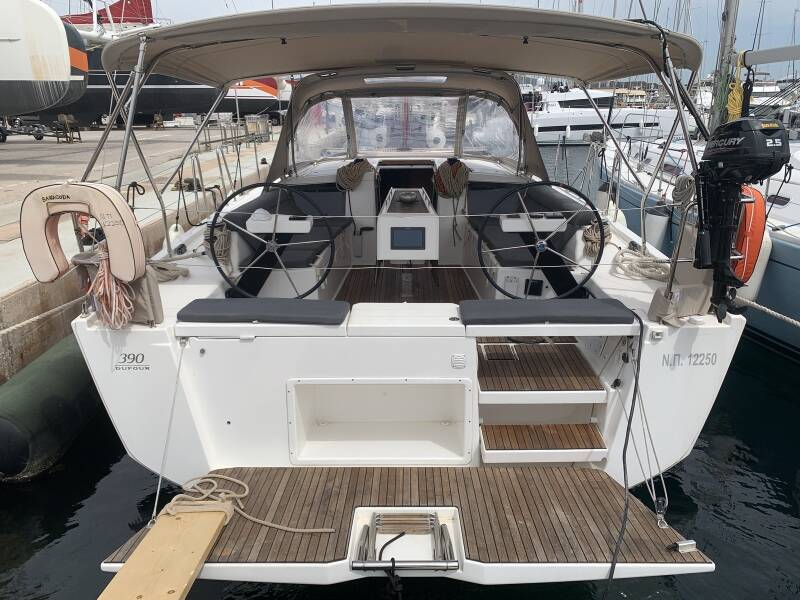 Dufour 390 GL Barracuda