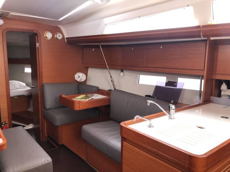 Dufour 412 GL CURACAO 