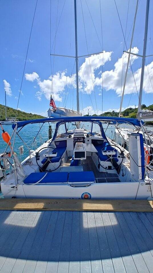 Dufour 430 Sunshine Daydream