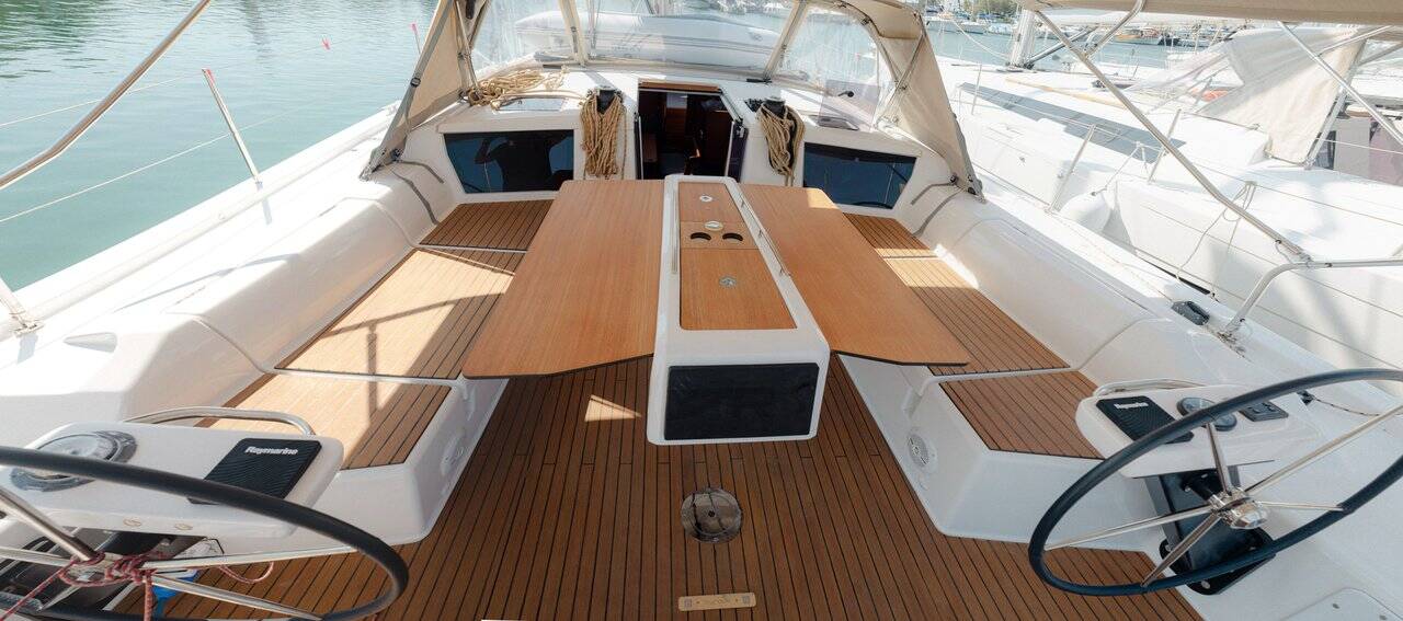 Dufour 430 Armonia