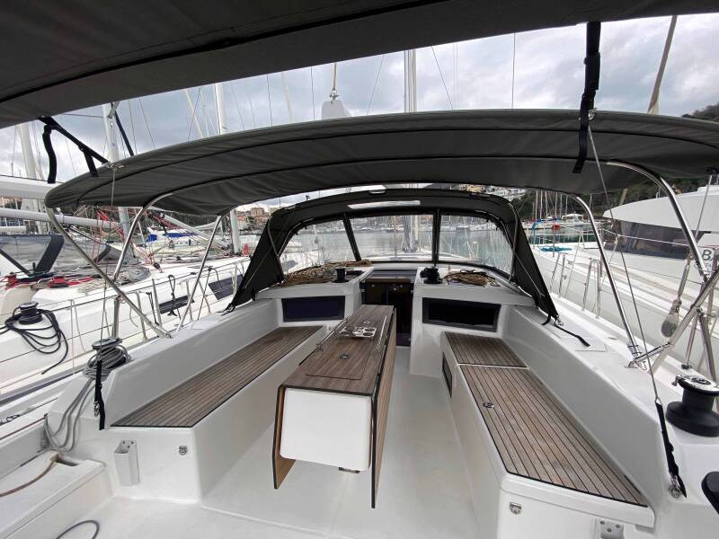 Dufour 470 PRESTIGE