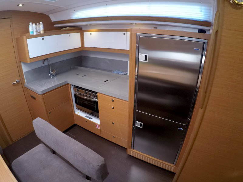 Dufour 470 Avanti