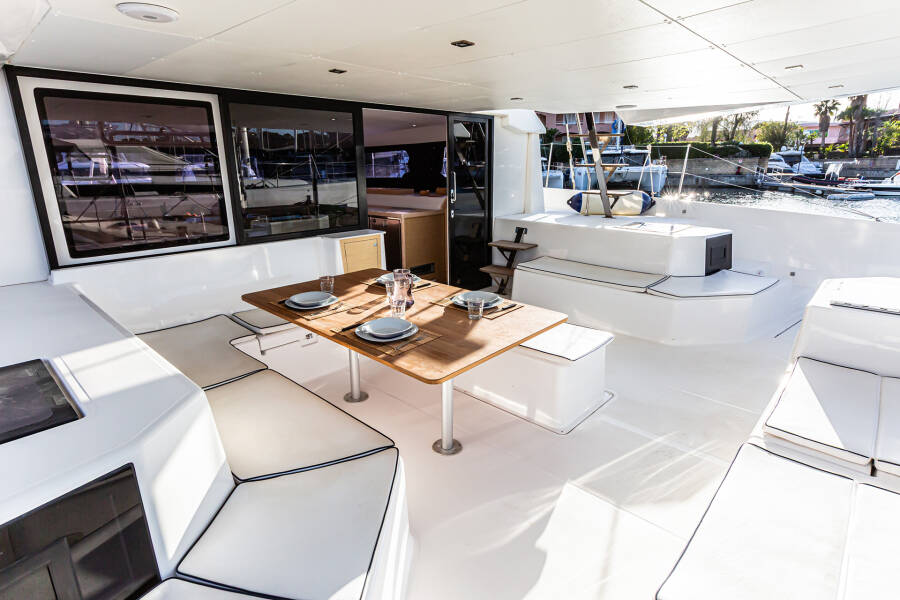 Dufour 48 Catamaran Oblivion Planet