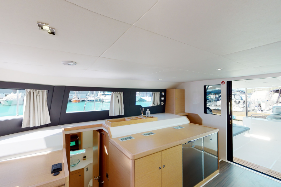 Dufour 48 Catamaran Vittoria