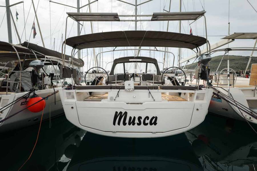 Dufour 530 Musca