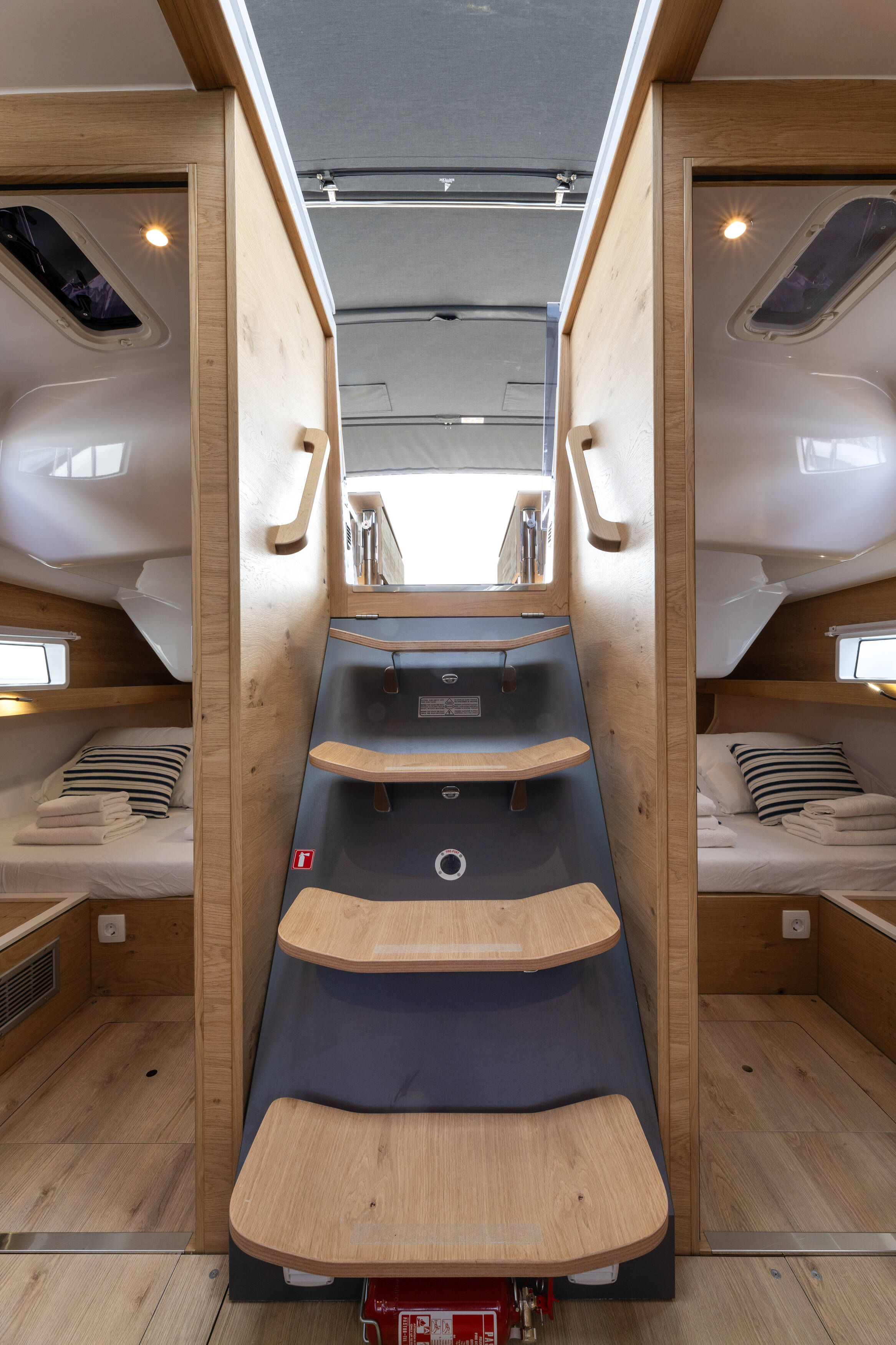 Elan Impression 45 Seabee Alpha