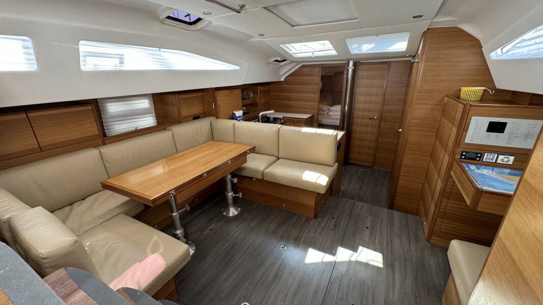 Elan Impression 50.1 Miss Esme