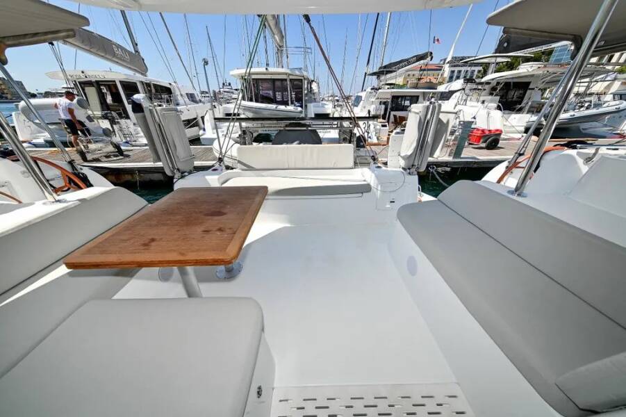 Excess 11 Island Blue V