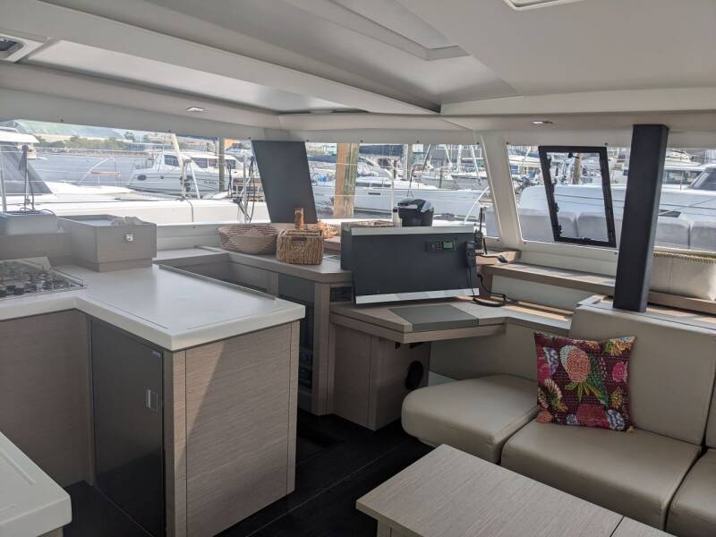 Fountaine Pajot Astrea 42 Maestro Wayfinder