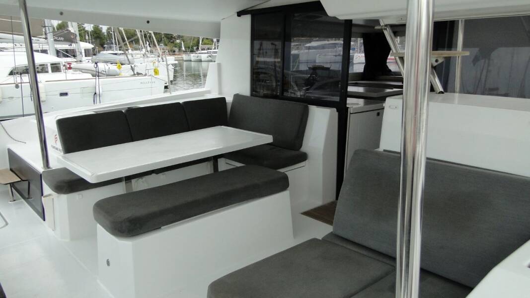 Fountaine Pajot Astrea 42 MARLIN II