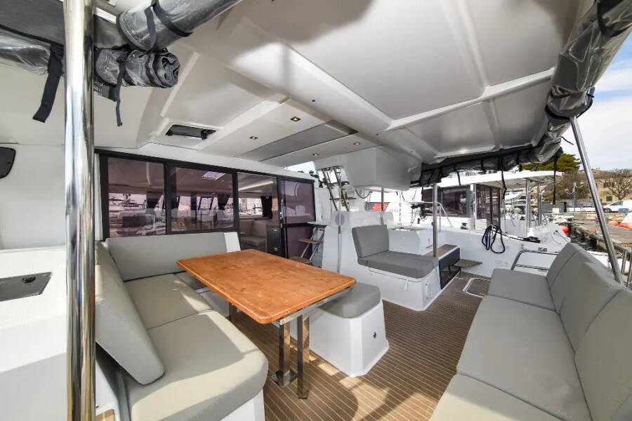 Fountaine Pajot Astrea 42 PRESTIGE