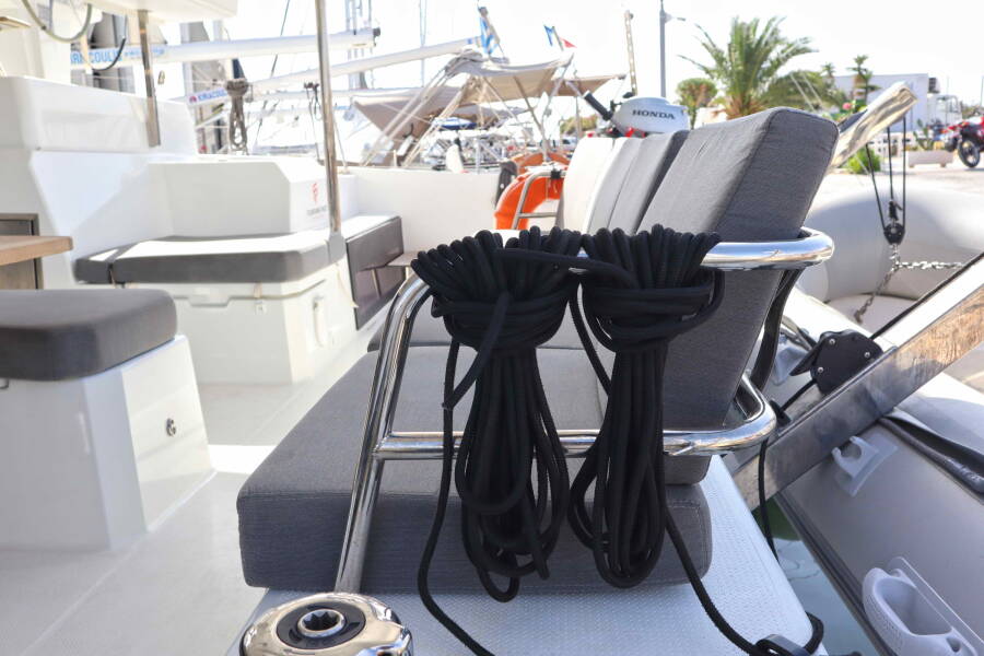 Fountaine Pajot Astrea 42 