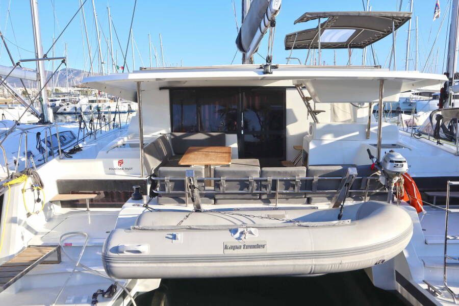 Fountaine Pajot Astrea 42 