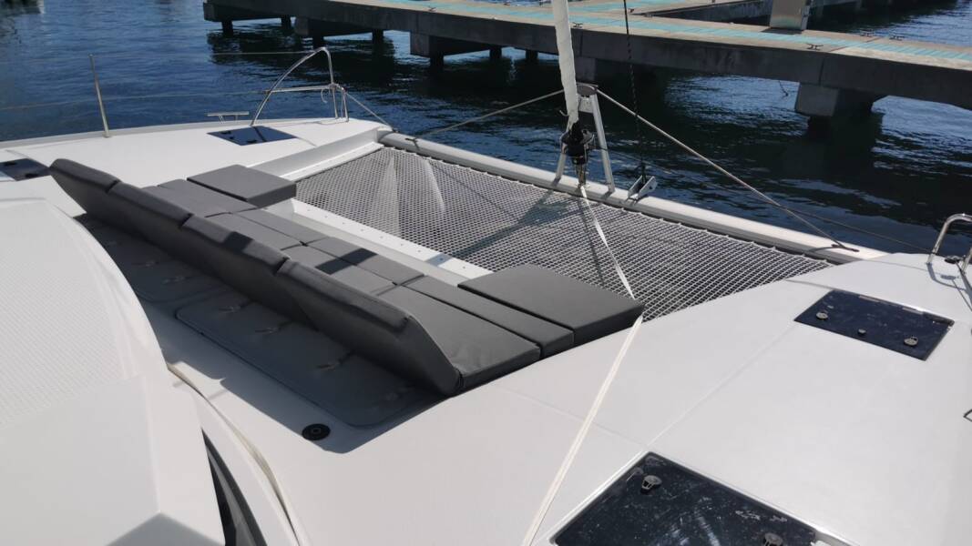 Fountaine Pajot Astrea 42 PRESTIGE