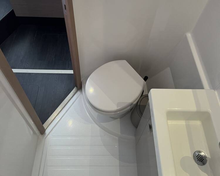 Fountaine Pajot Astrea 42 WHITEHAVEN