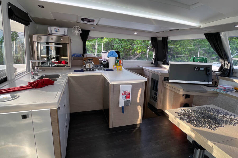 Fountaine Pajot Astrea 42 Carpe Diem  - BVI