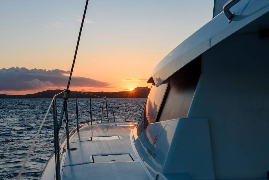 Fountaine Pajot Astrea 42 Agitation