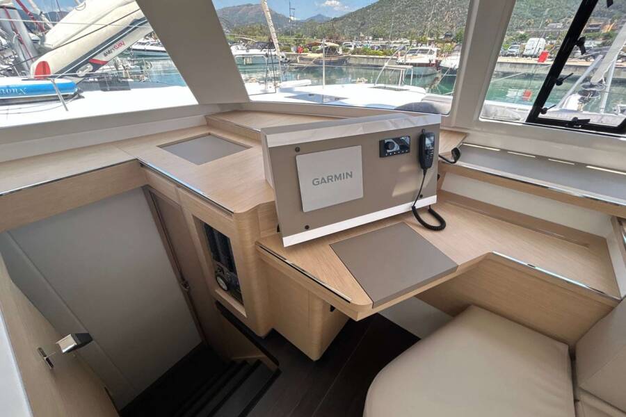 Fountaine Pajot Astrea 42 Deutz