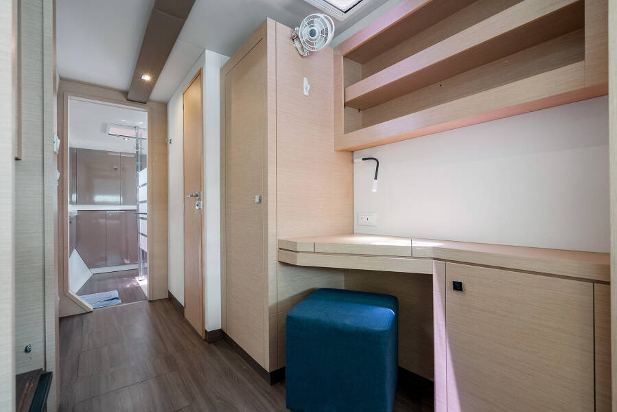 Fountaine Pajot Astrea 42 Brown Eyed Girl