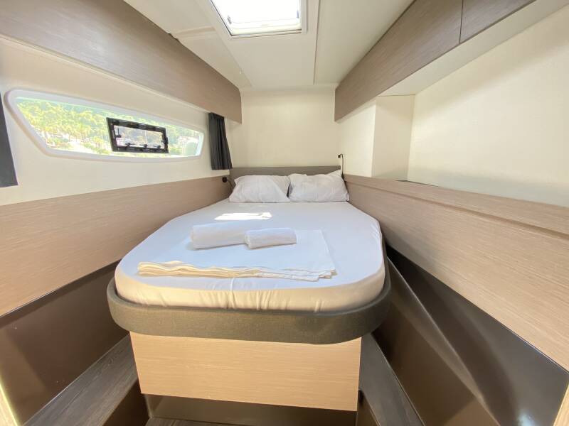 Fountaine Pajot Astrea 42 Osaya