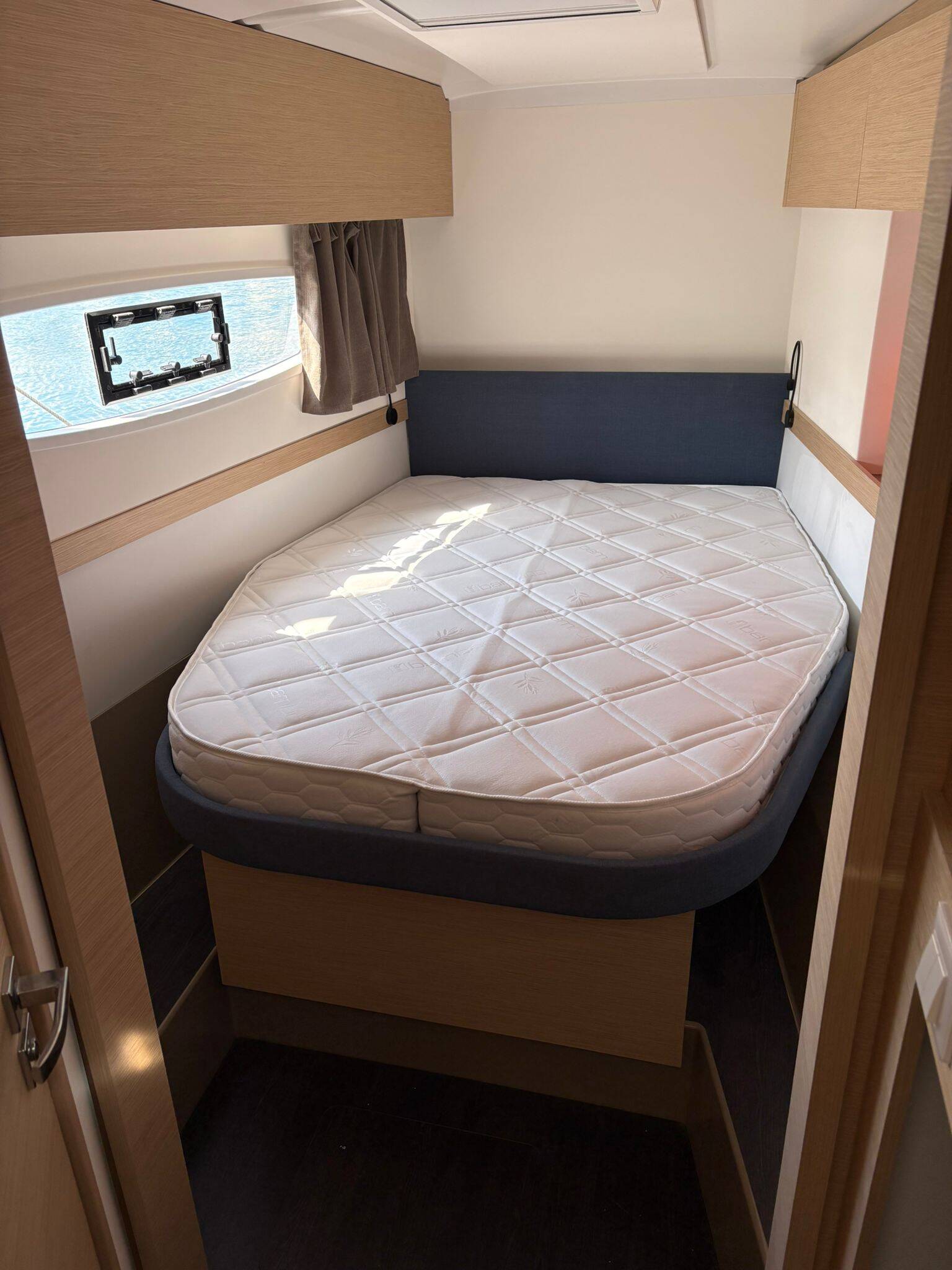 Fountaine Pajot Astrea 42 