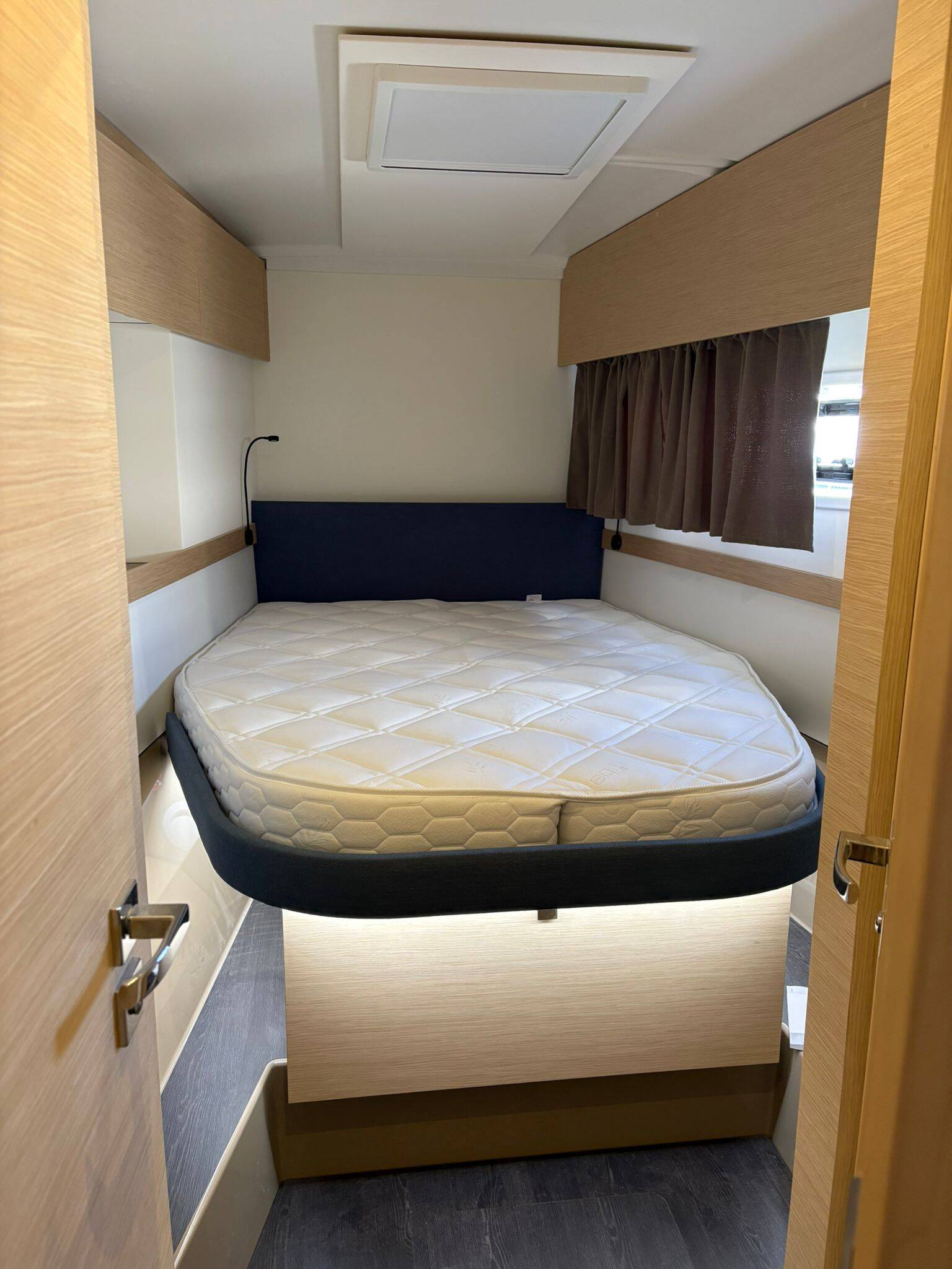 Fountaine Pajot Astrea 42 