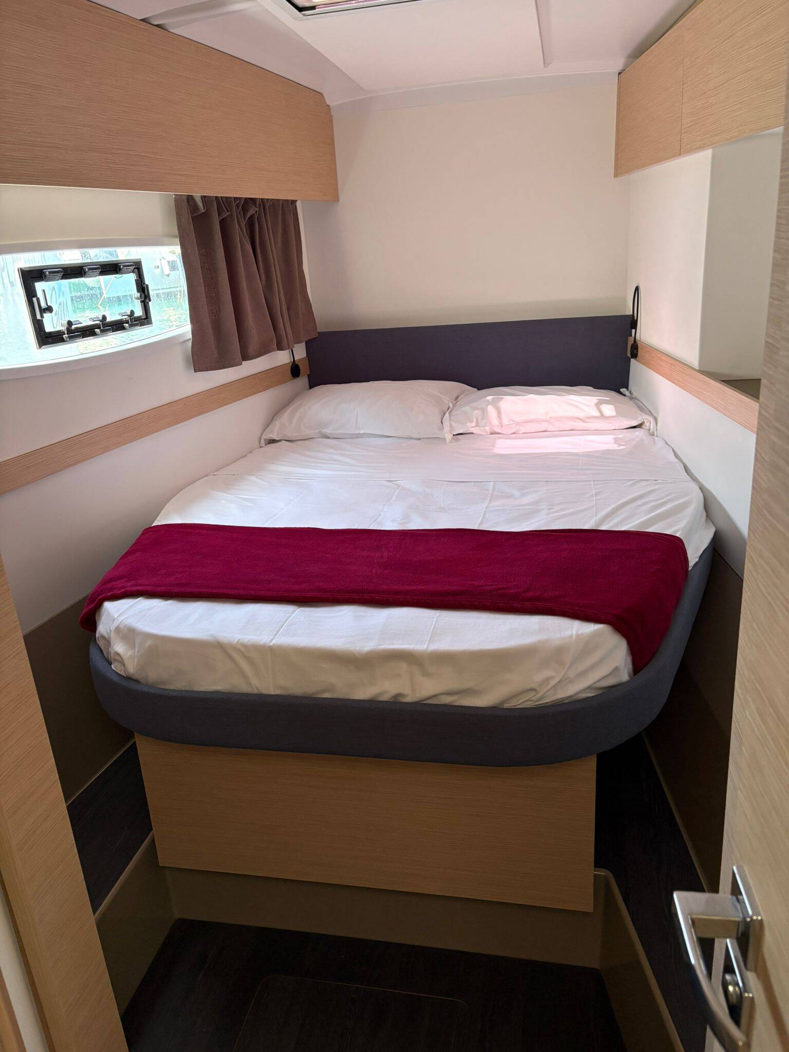Fountaine Pajot Astrea 42 
