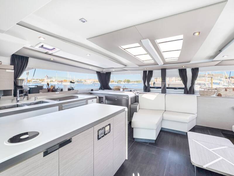 Fountaine Pajot Aura 51 DarLaJ