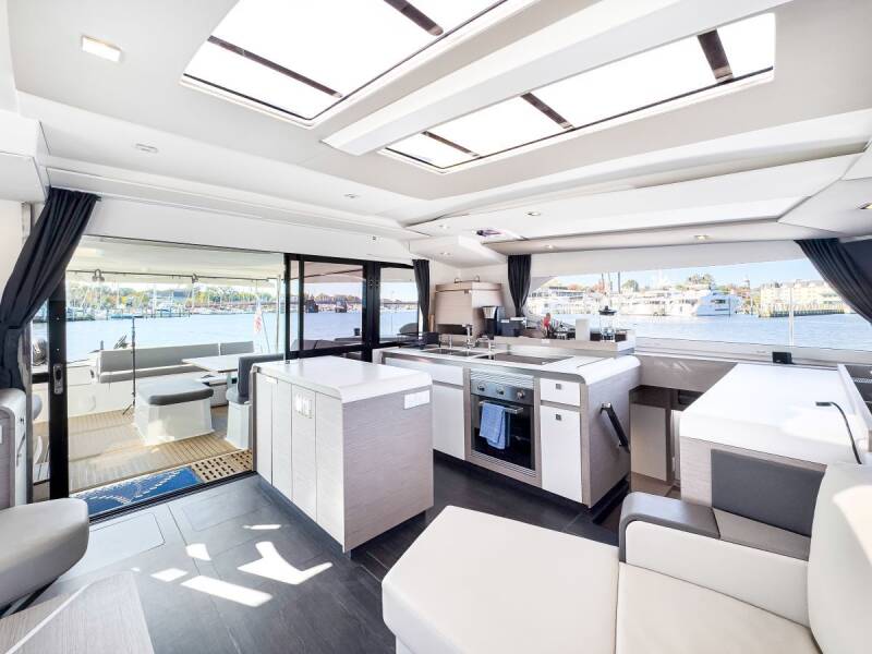 Fountaine Pajot Aura 51 DarLaJ