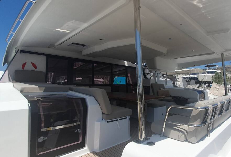 Fountaine Pajot Aura 51 Sunrise