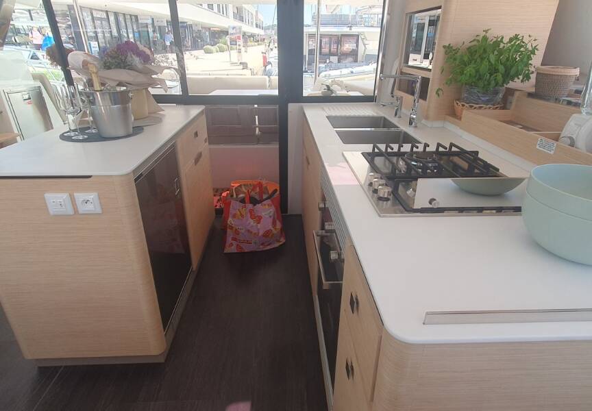 Fountaine Pajot Aura 51 Sunrise