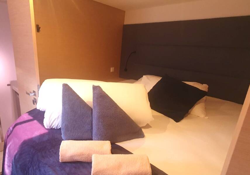 Fountaine Pajot Aura 51 Sunrise