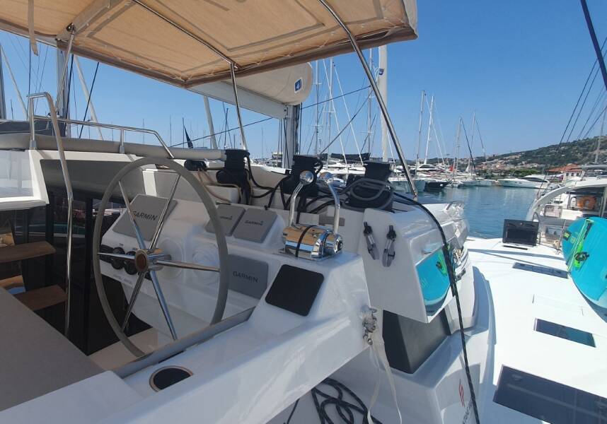 Fountaine Pajot Aura 51 Sunrise