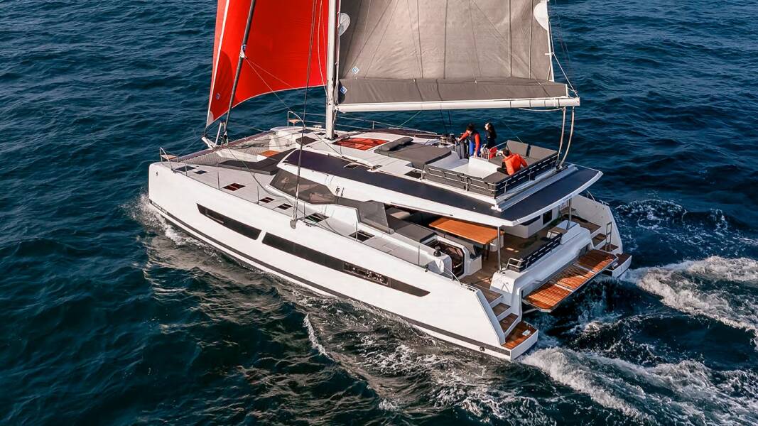 Fountaine Pajot Aura 51 Mer Sea