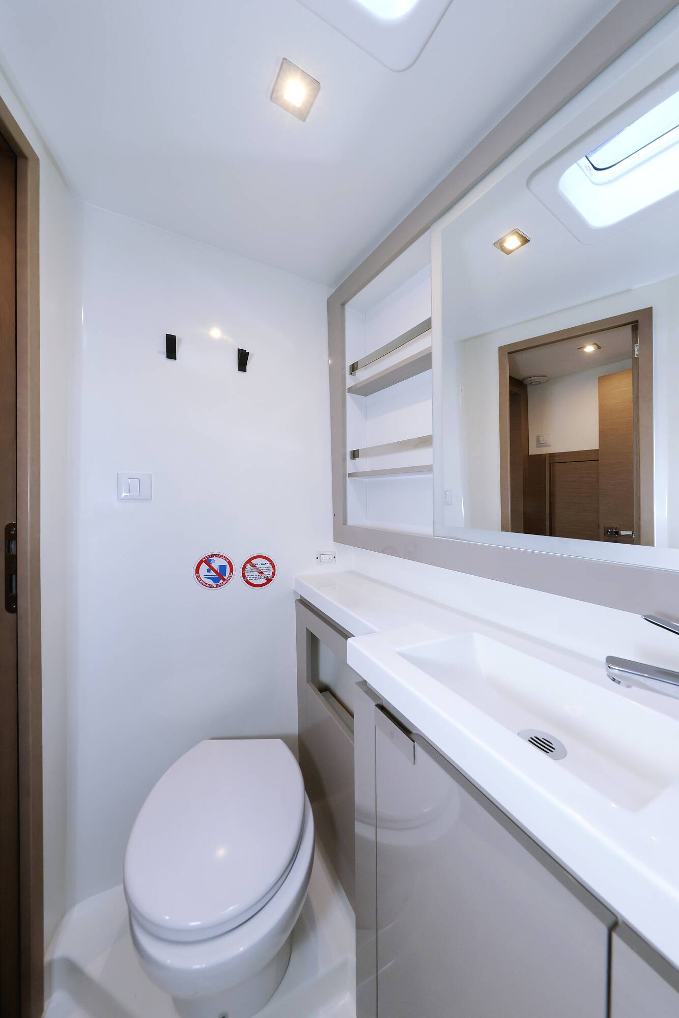 Fountaine Pajot Elba 45 Sun Office