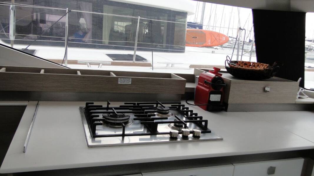 Fountaine Pajot Elba 45 O'NEIRO