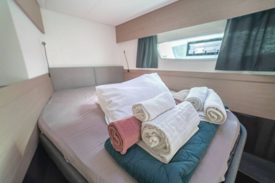 Fountaine Pajot Elba 45 O'NEIRO