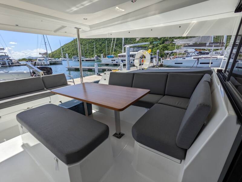 Fountaine Pajot Elba 45 No Agenda