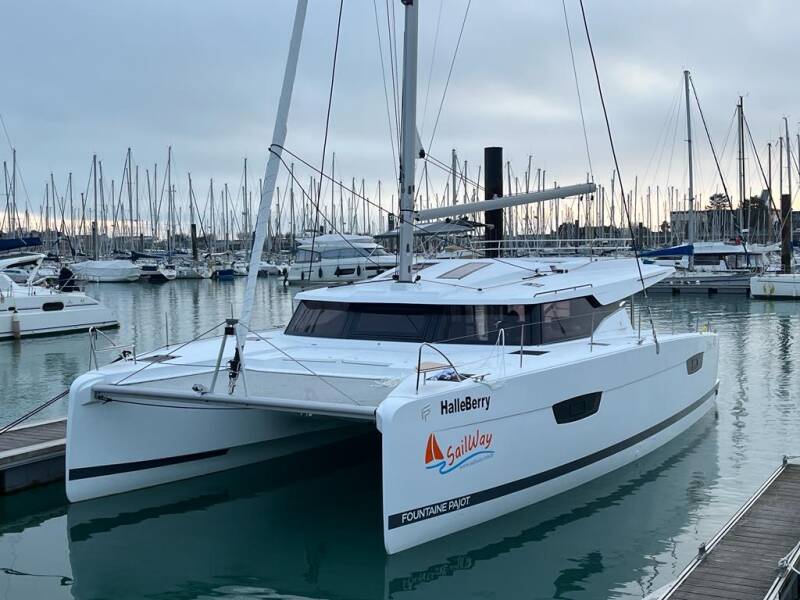 Fountaine Pajot Elba 45 Halle Berry