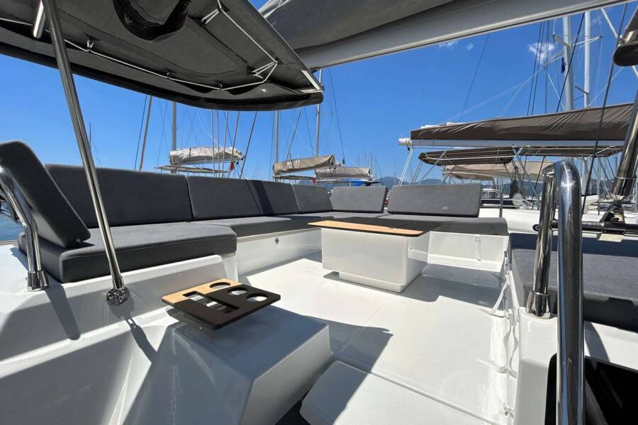 Fountaine Pajot Elba 45 Krug