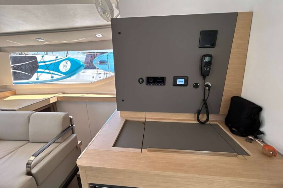 Fountaine Pajot Elba 45 Krug