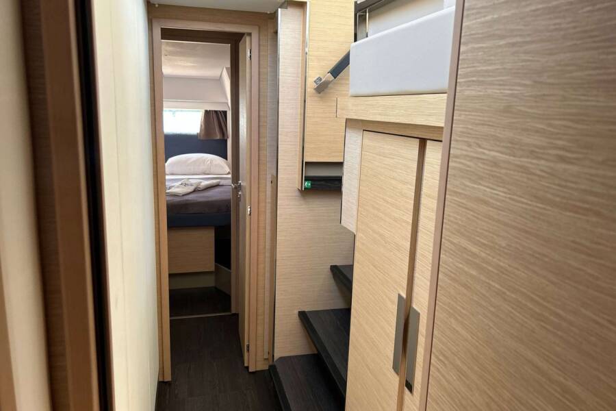 Fountaine Pajot Elba 45 Krug