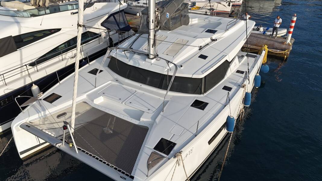 Fountaine Pajot Elba 45 Ave