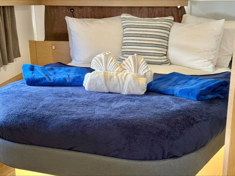 Fountaine Pajot FP 44 Maestro Scarlet Ibis II